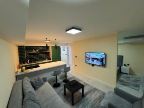 Bazar Charm- Cozy Urban Retreat in Skopje Historic Heart